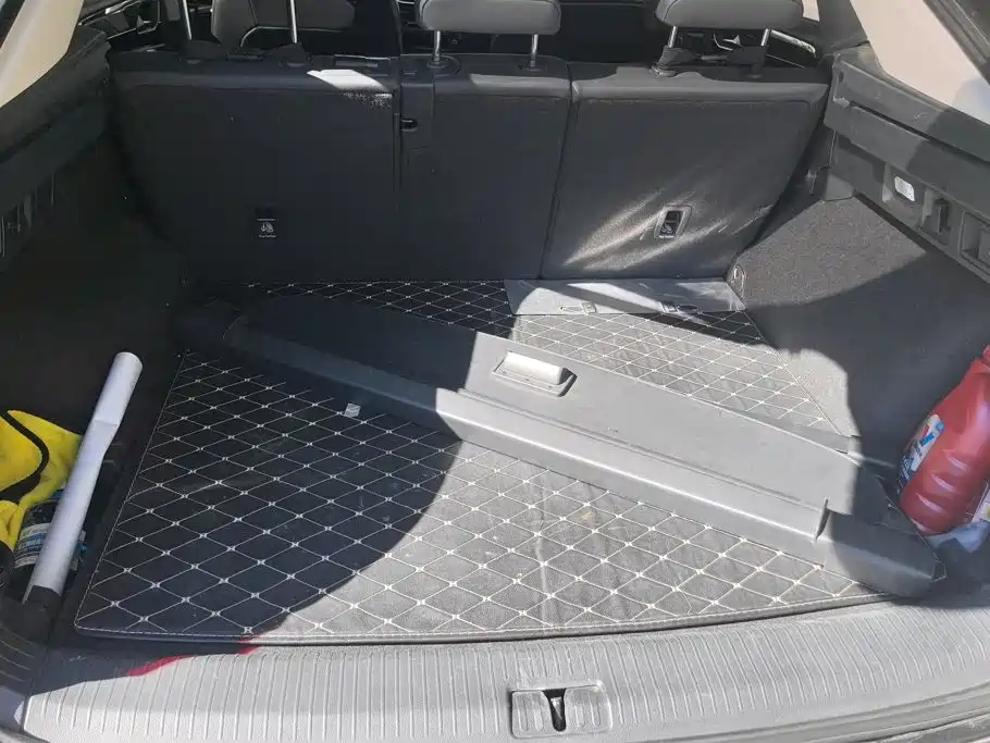Volkswagen X — миниатюра 4