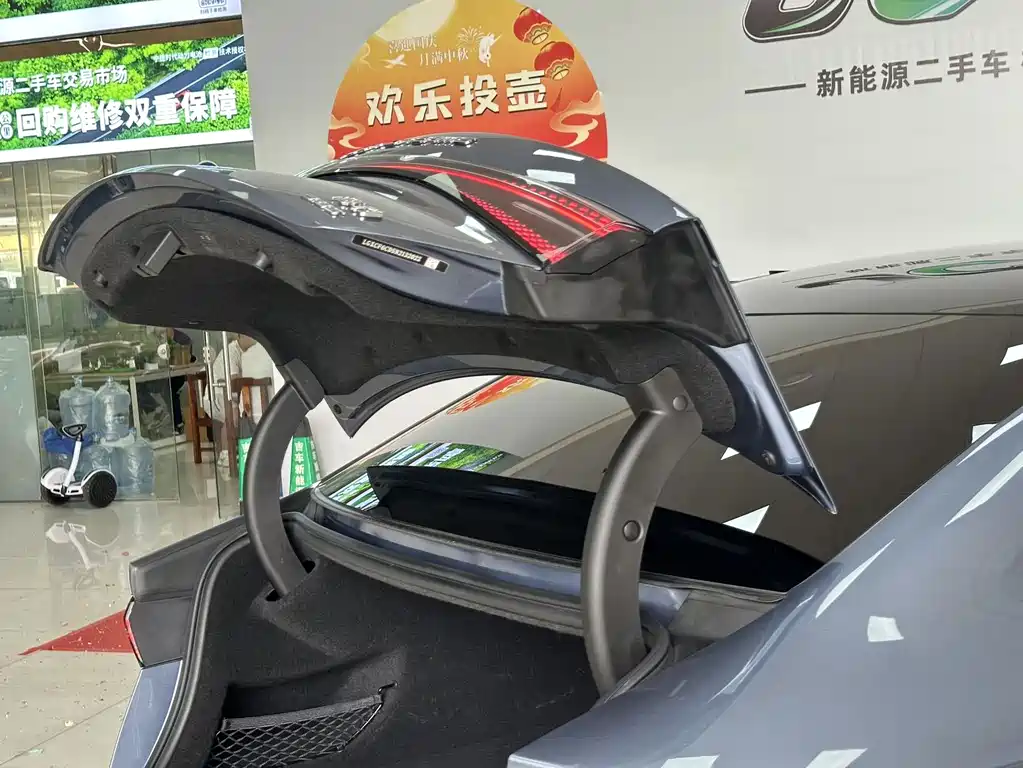 BYD Seal — миниатюра 5