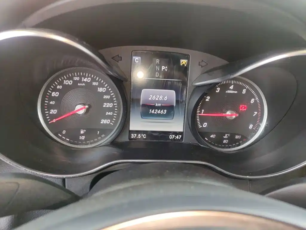 Mercedes-Benz C-Class — миниатюра 12