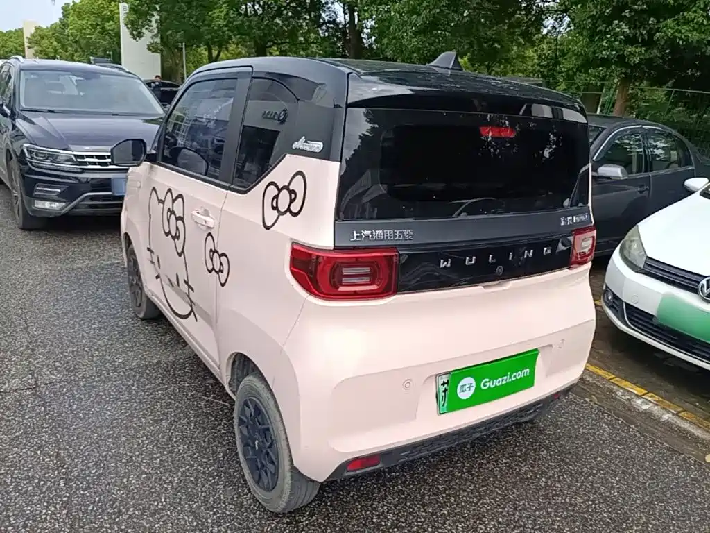 Wuling MINIEV — миниатюра 5