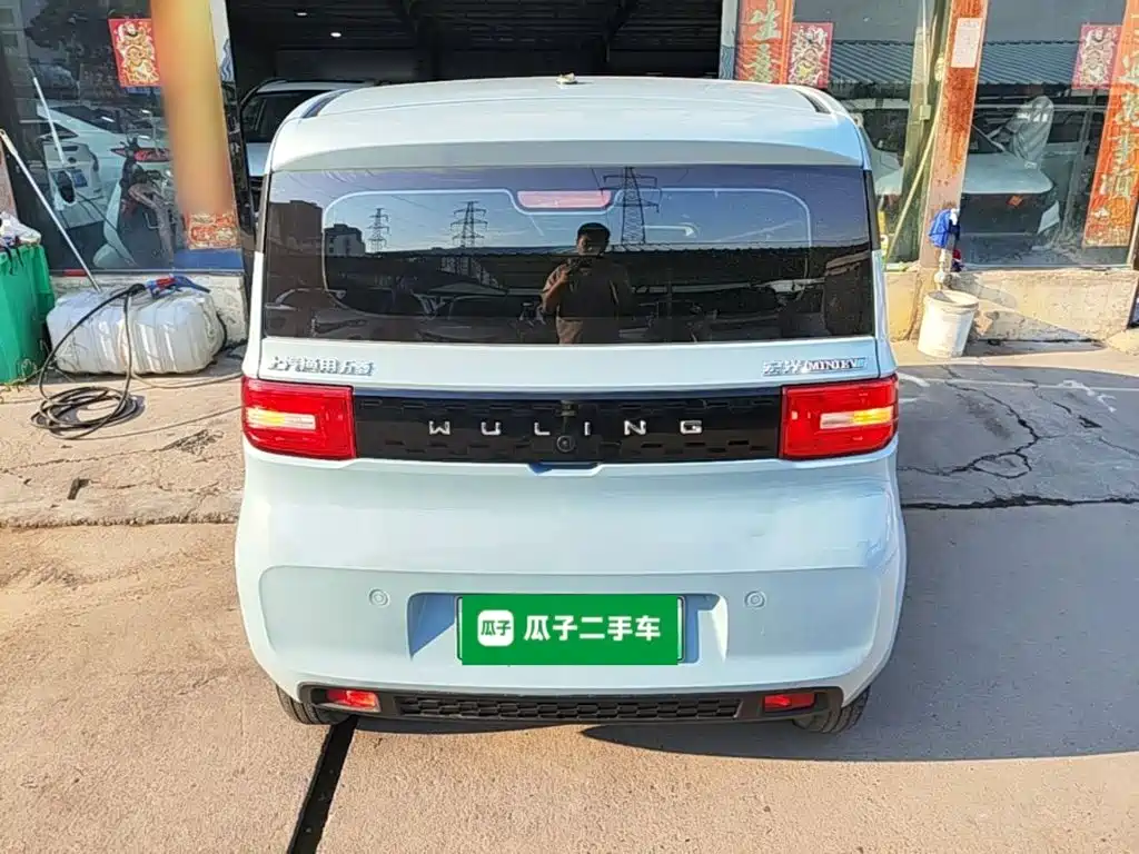 Wuling MINIEV — миниатюра 6