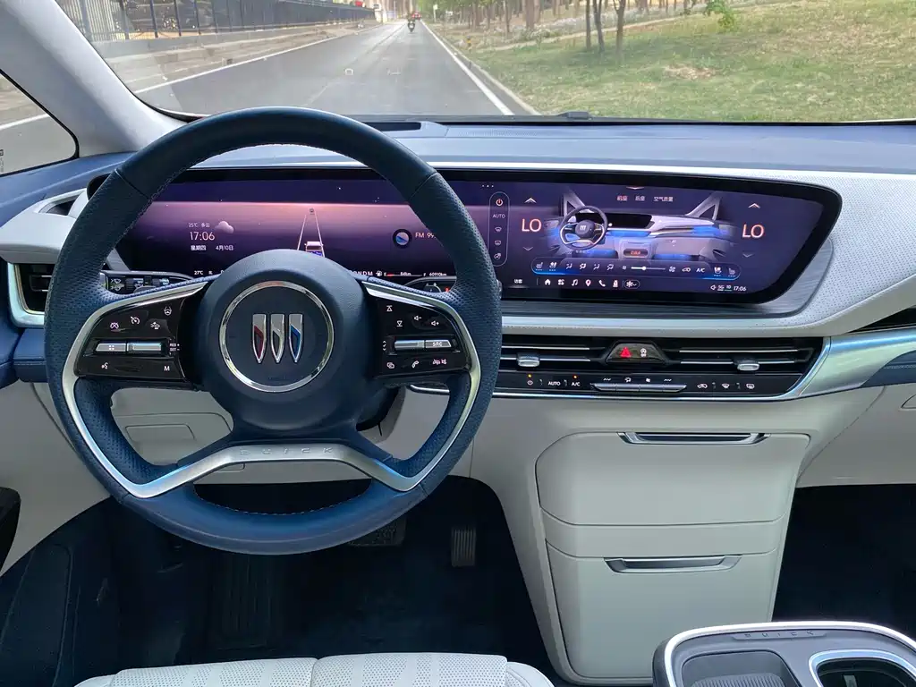 Buick Century — миниатюра 14