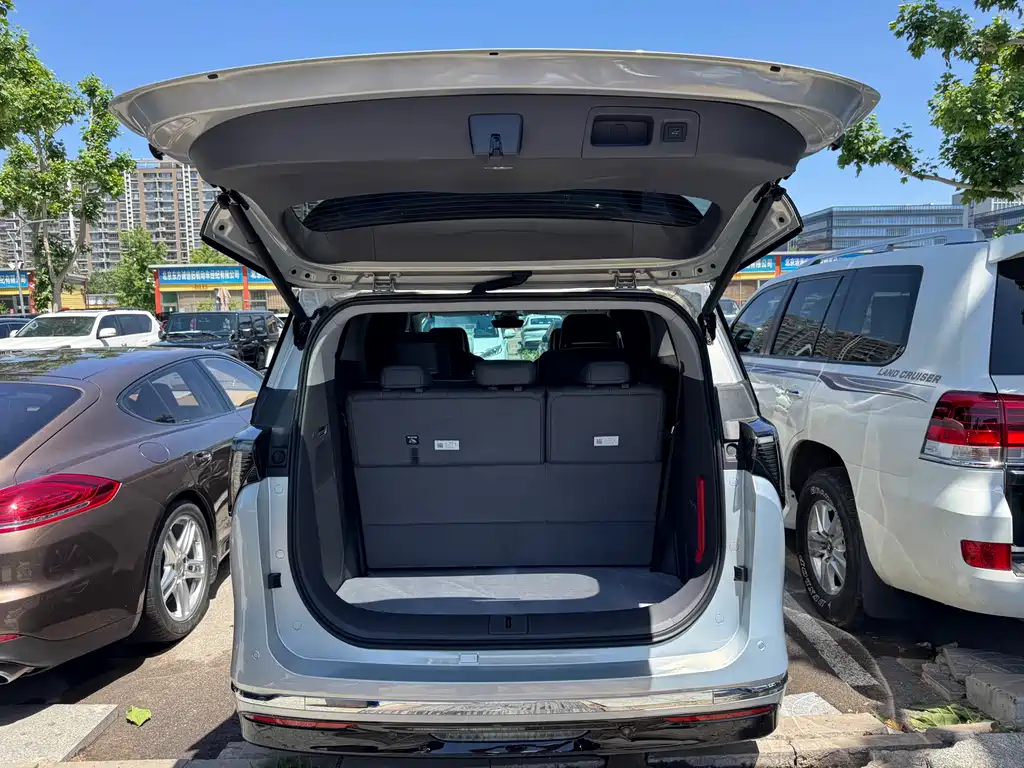 Buick GL8 2026 Premium