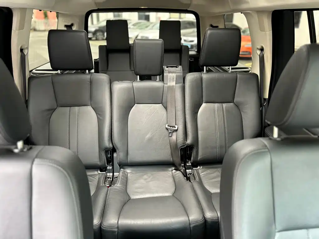 Land Rover Discovery — миниатюра 38