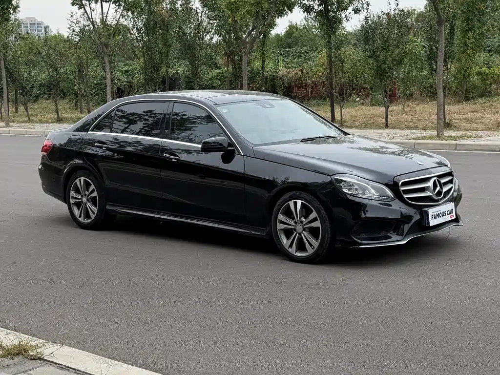 Mercedes-Benz E-Class — миниатюра 3