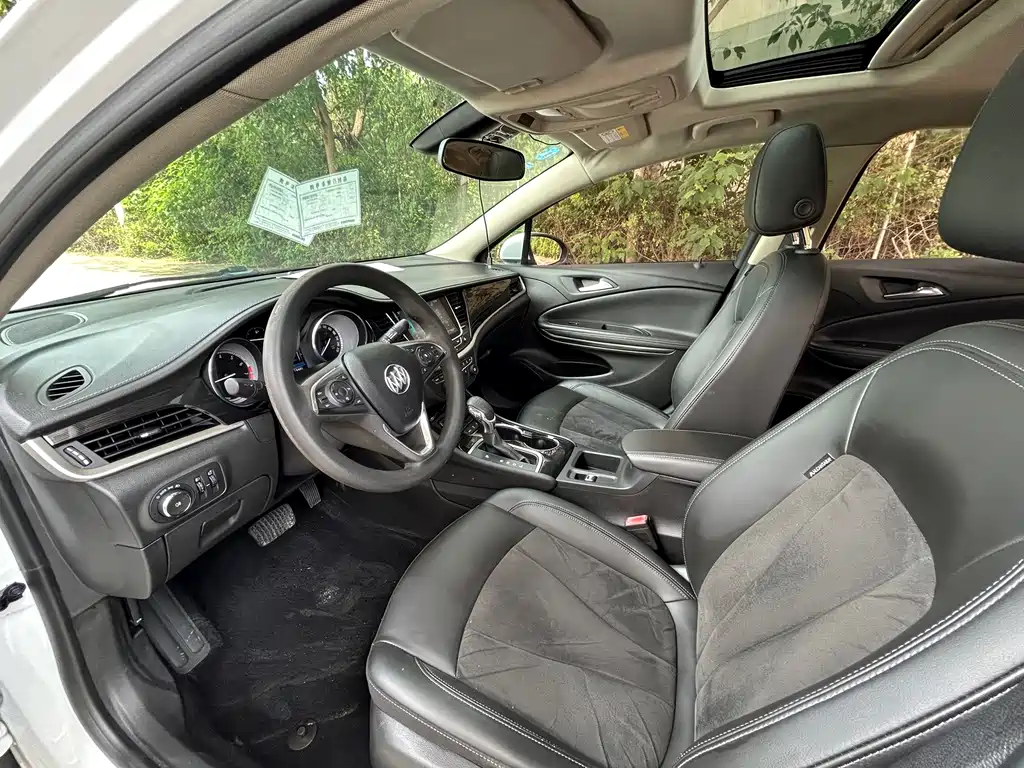 Buick Verano — миниатюра 9
