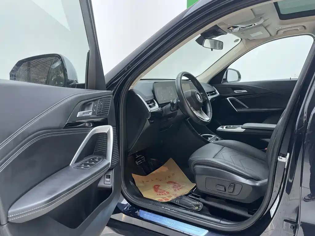 BMW X1 2023 sDrive20Li X
