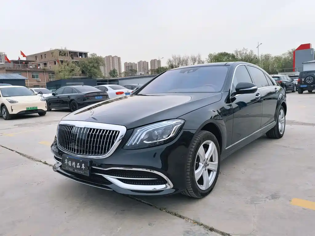 Mercedes-Benz S-Class 2011