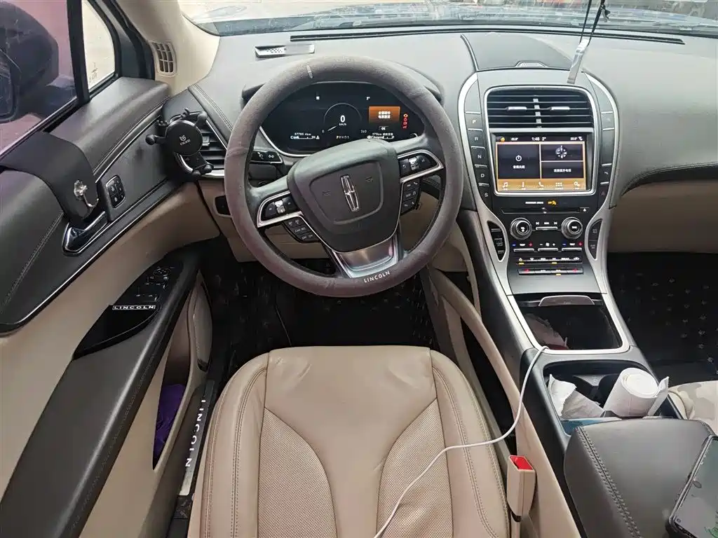 Lincoln Nautilus 2019 2.0T Premium VI