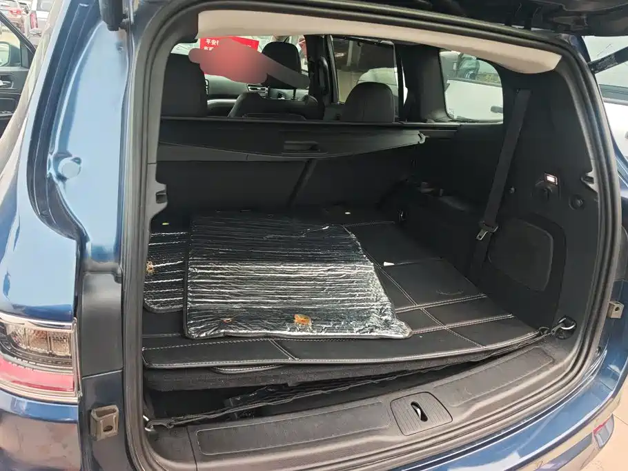 Jeep Grand Commander — миниатюра 4