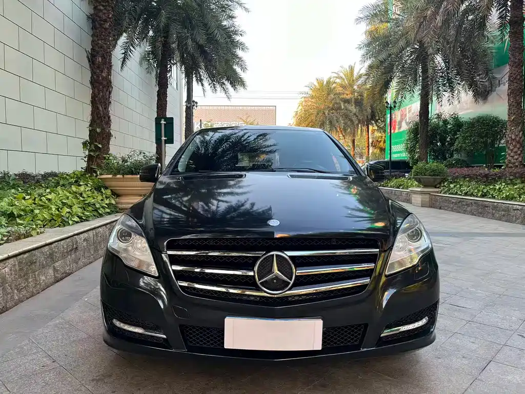 Mercedes-Benz R-Class 2017
