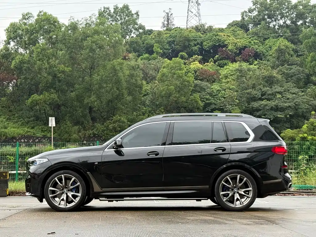 BMW X7 — миниатюра 18