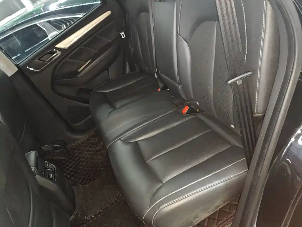 Roewe RX5 New Energy — миниатюра 17