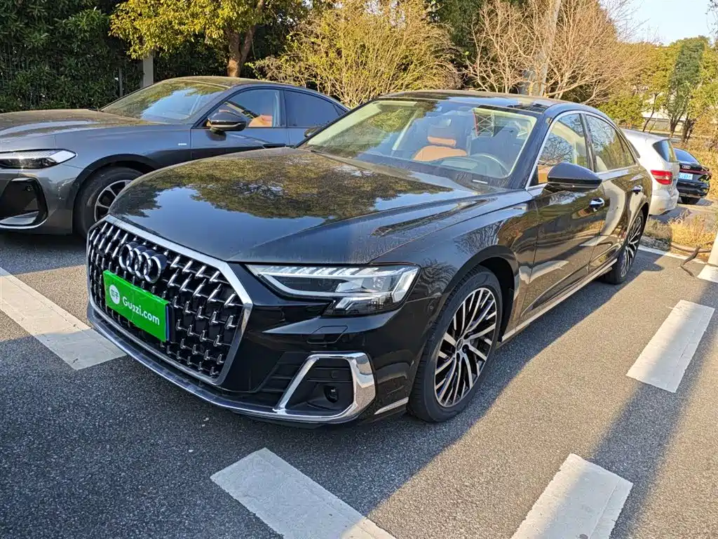 Audi A8 2023