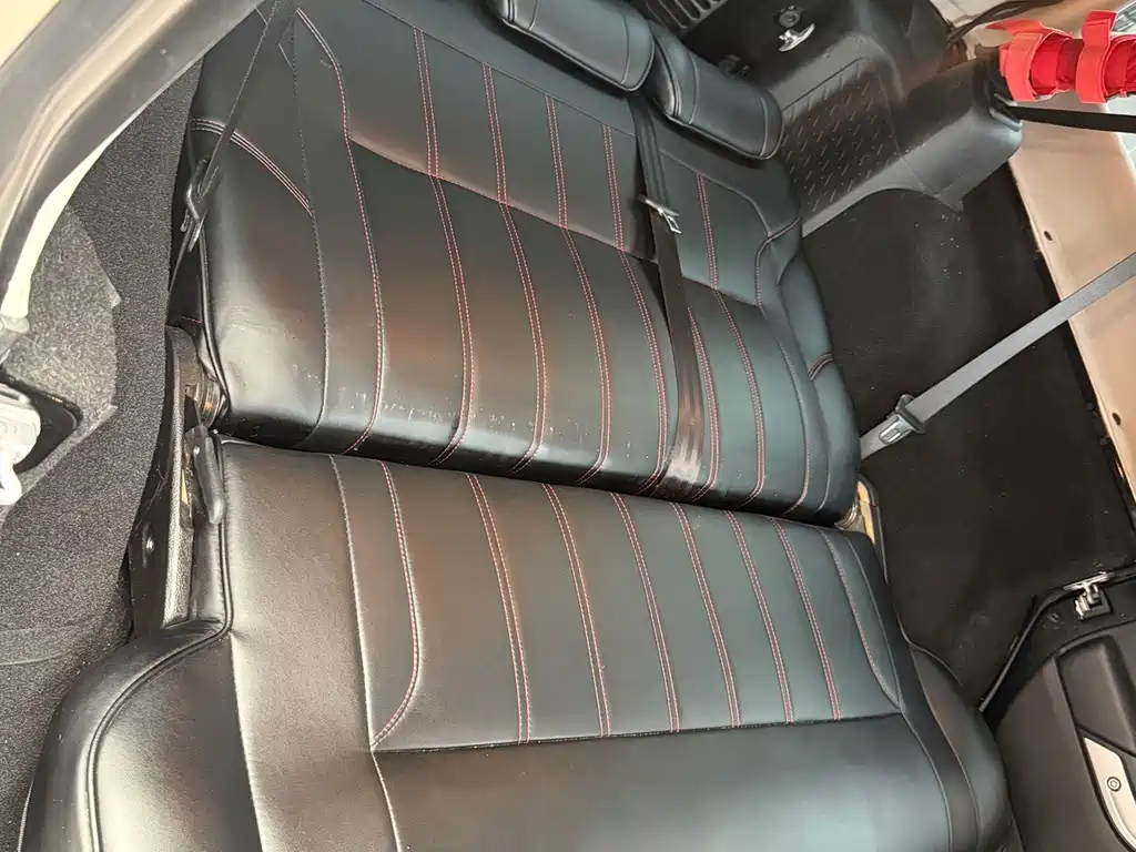 Jeep Wrangler — миниатюра 20