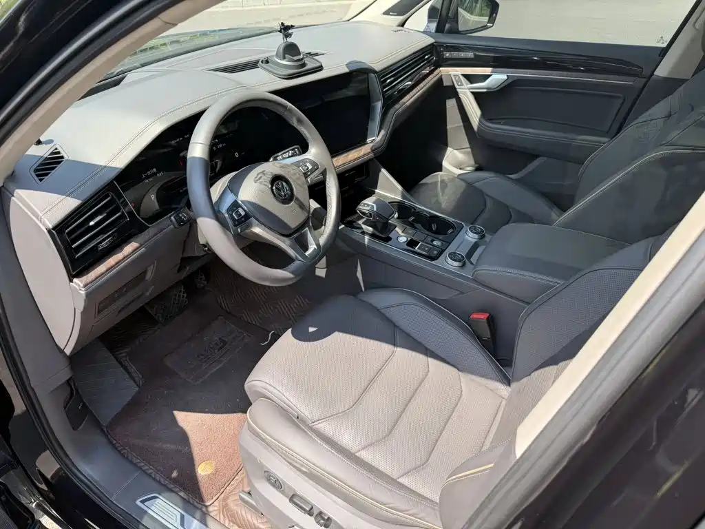 Volkswagen Touareg 2019 3.0TSI V