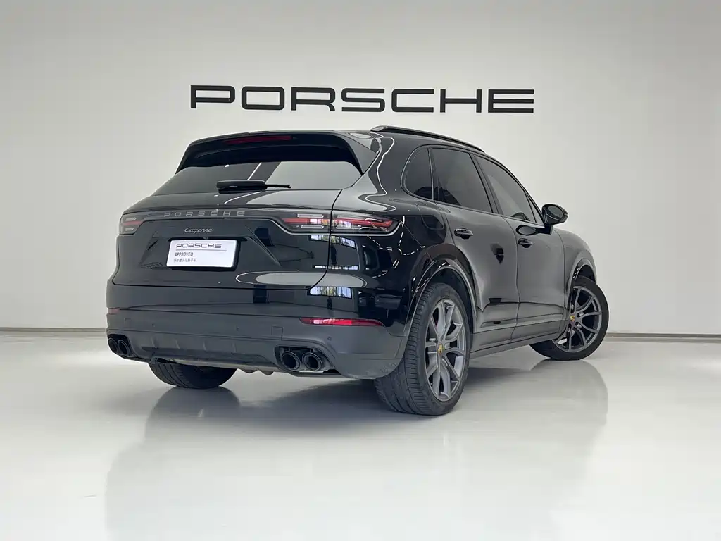 Porsche Cayenne — миниатюра 4