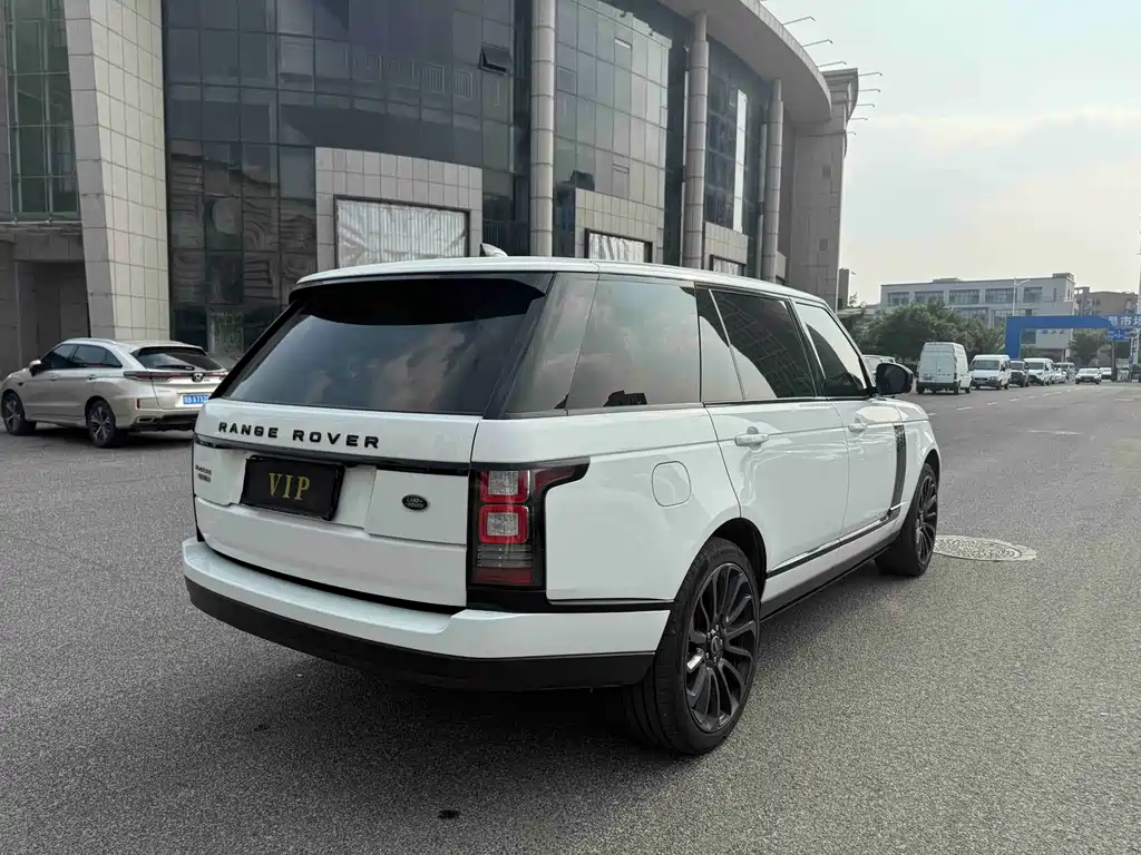 Land Rover Range Rover 2016 3.0 SC V6 Vogue Long Wheelbase