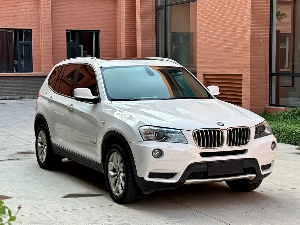BMW X3 (Import) — миниатюра 3