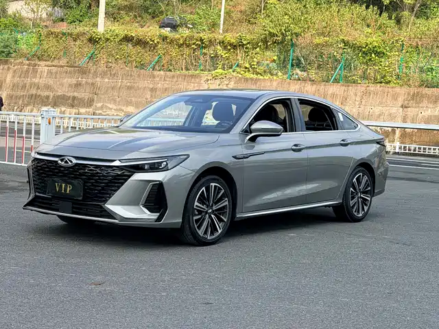 Chery Arrizo 8