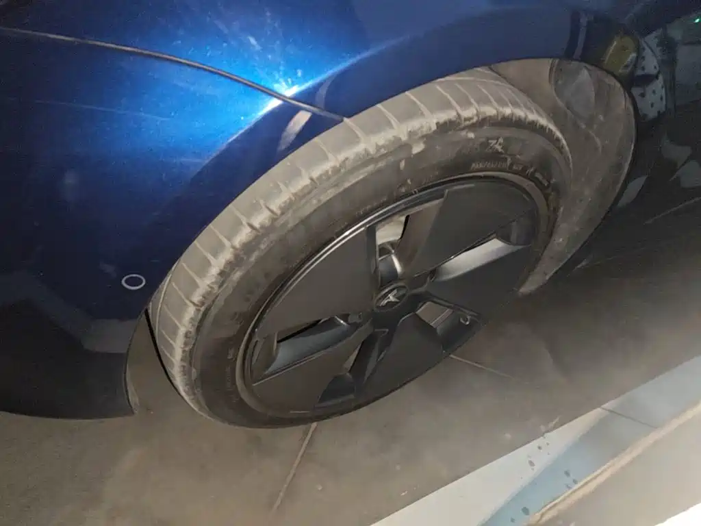Tesla Model 3 — миниатюра 23