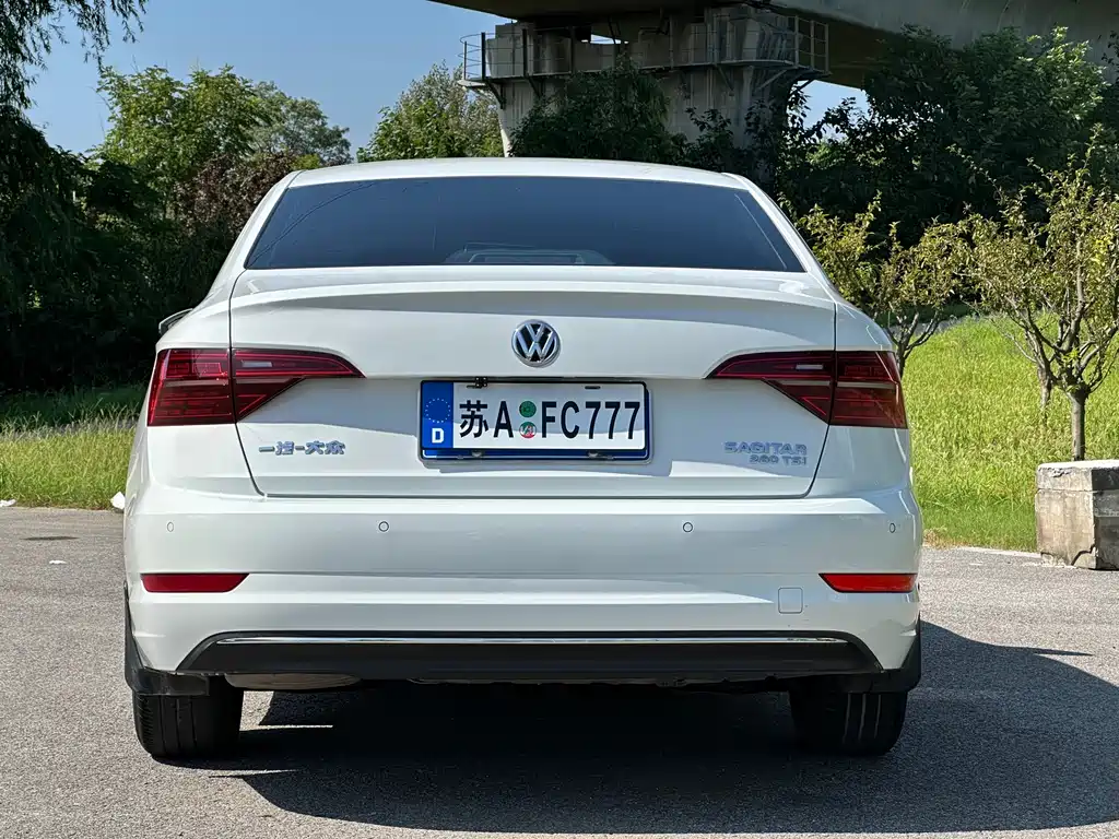 Volkswagen Sagitar — миниатюра 15