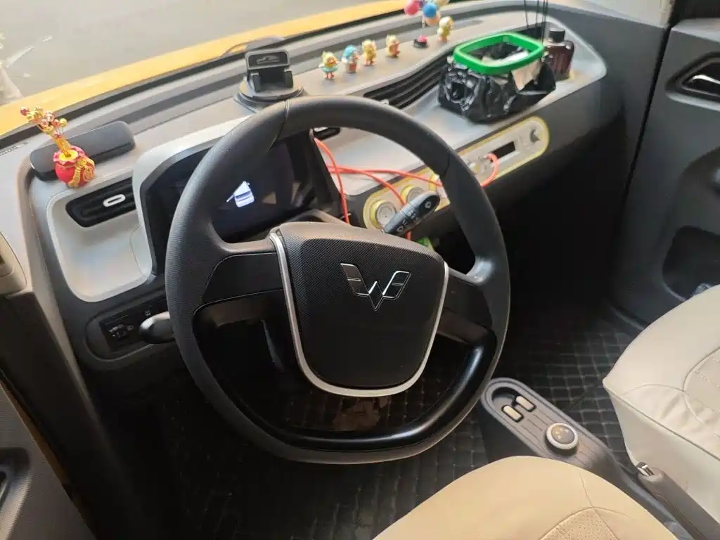 Wuling MINIEV — миниатюра 7