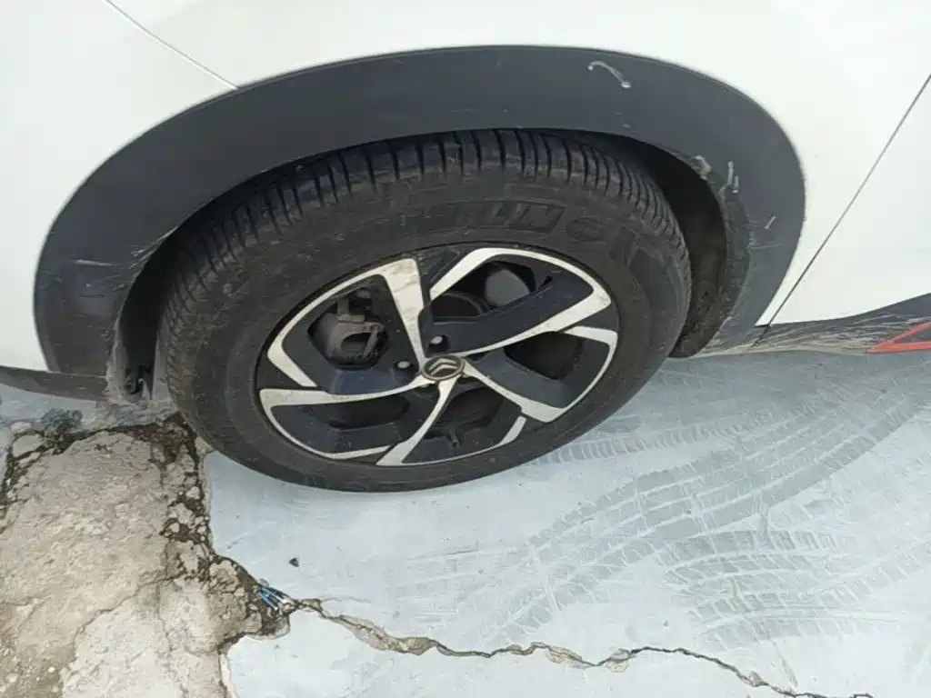 Citroen C5 AIRCROSS — миниатюра 23