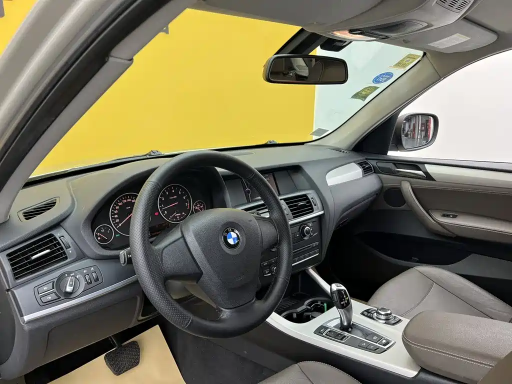 BMW X3 (Import) — миниатюра 28