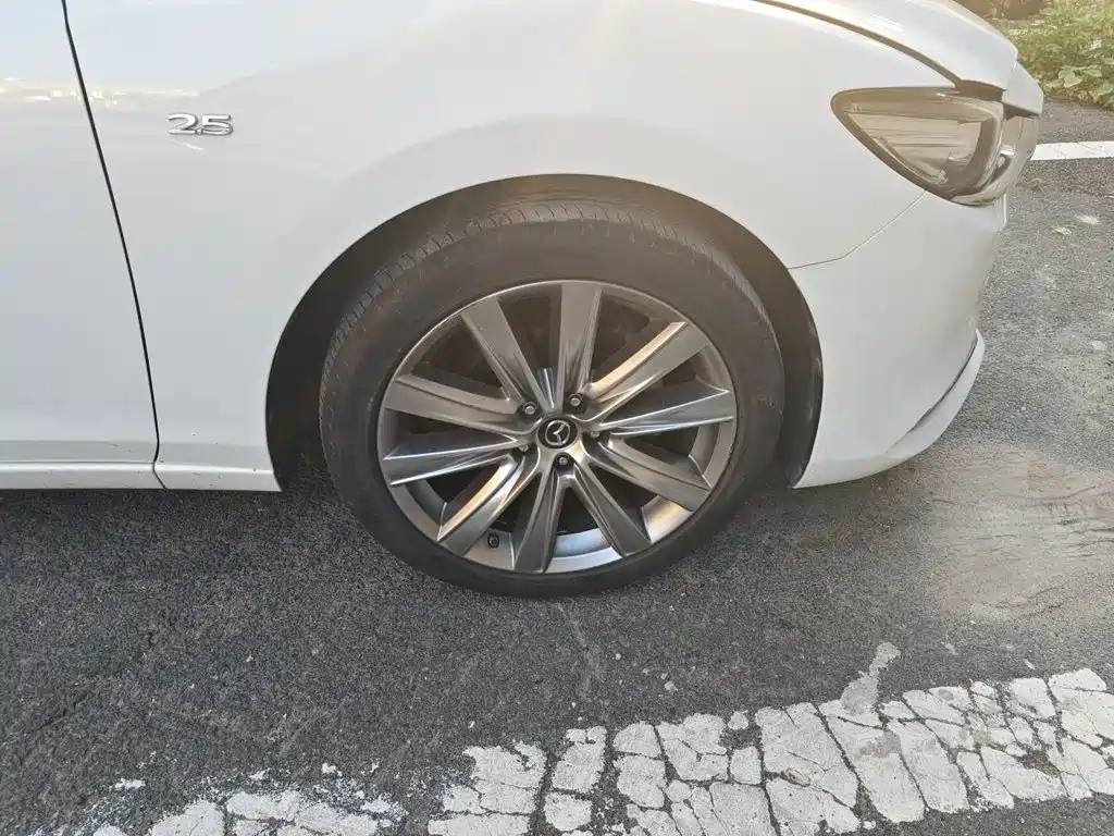 Mazda Atenza — миниатюра 8