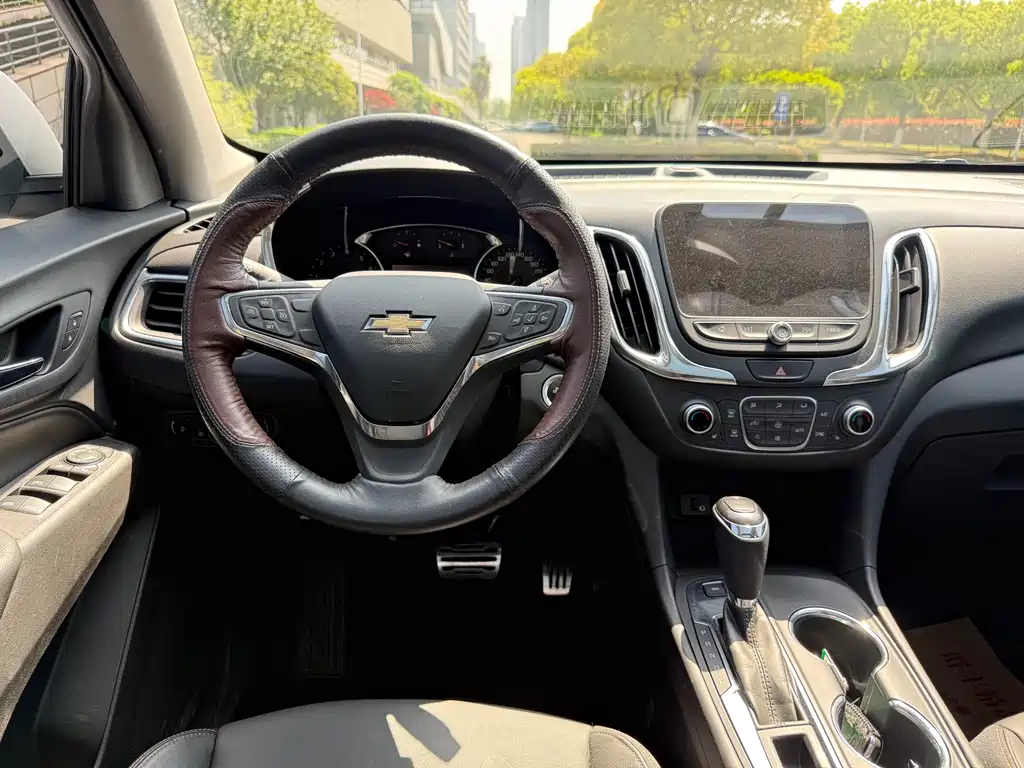 Chevrolet Equinox 550T Auto 4WD Cross Edition, фото 10