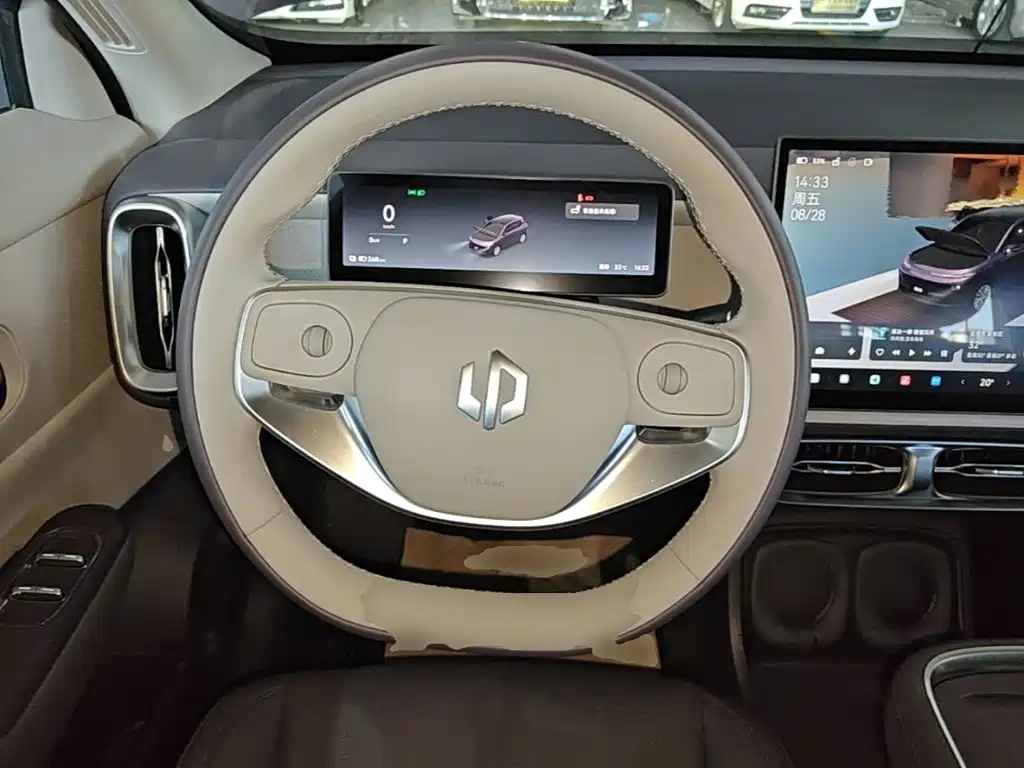 Leapmotor Leapmotor B10 — миниатюра 11