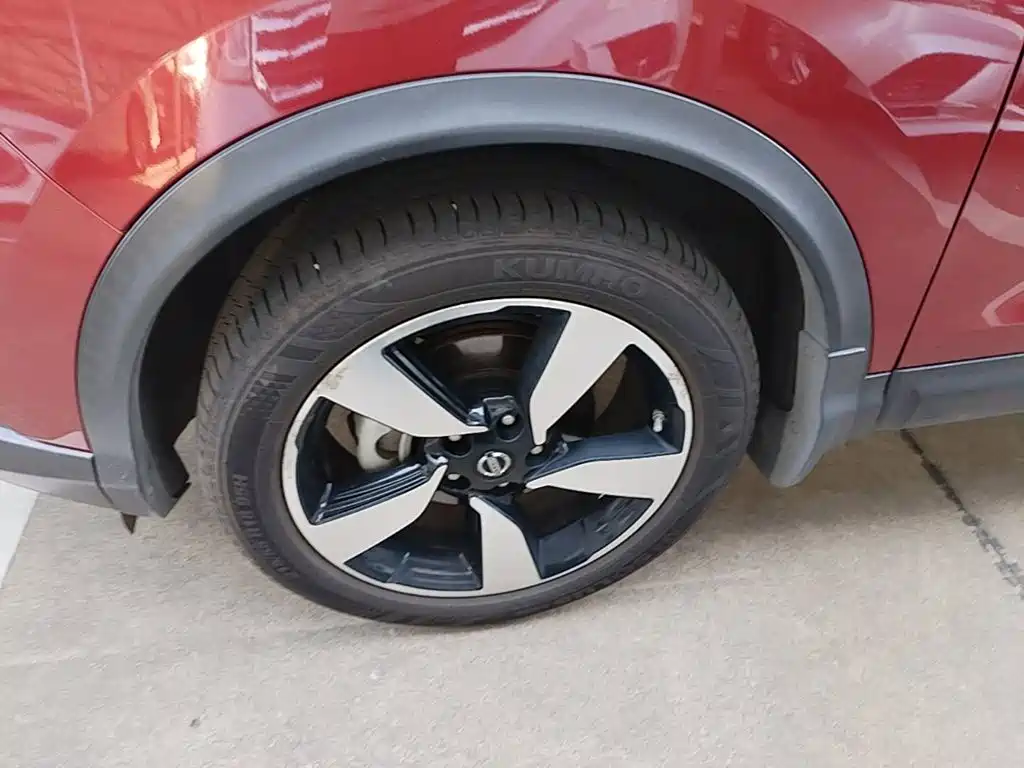 Nissan Qashqai — миниатюра 23