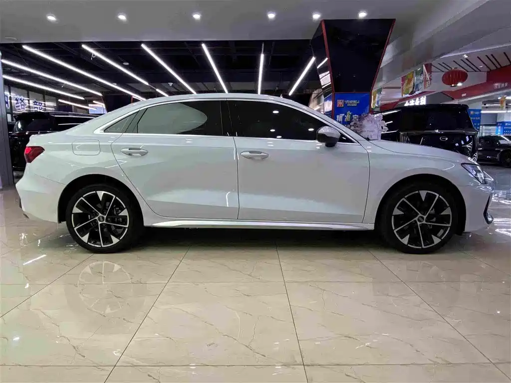 Audi A3 — миниатюра 15