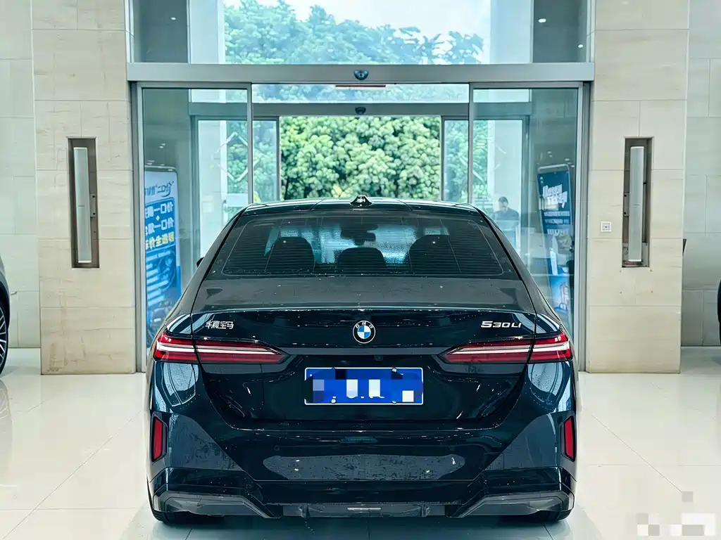 BMW 5 Series 5 2025 530Li Premium M Sport
