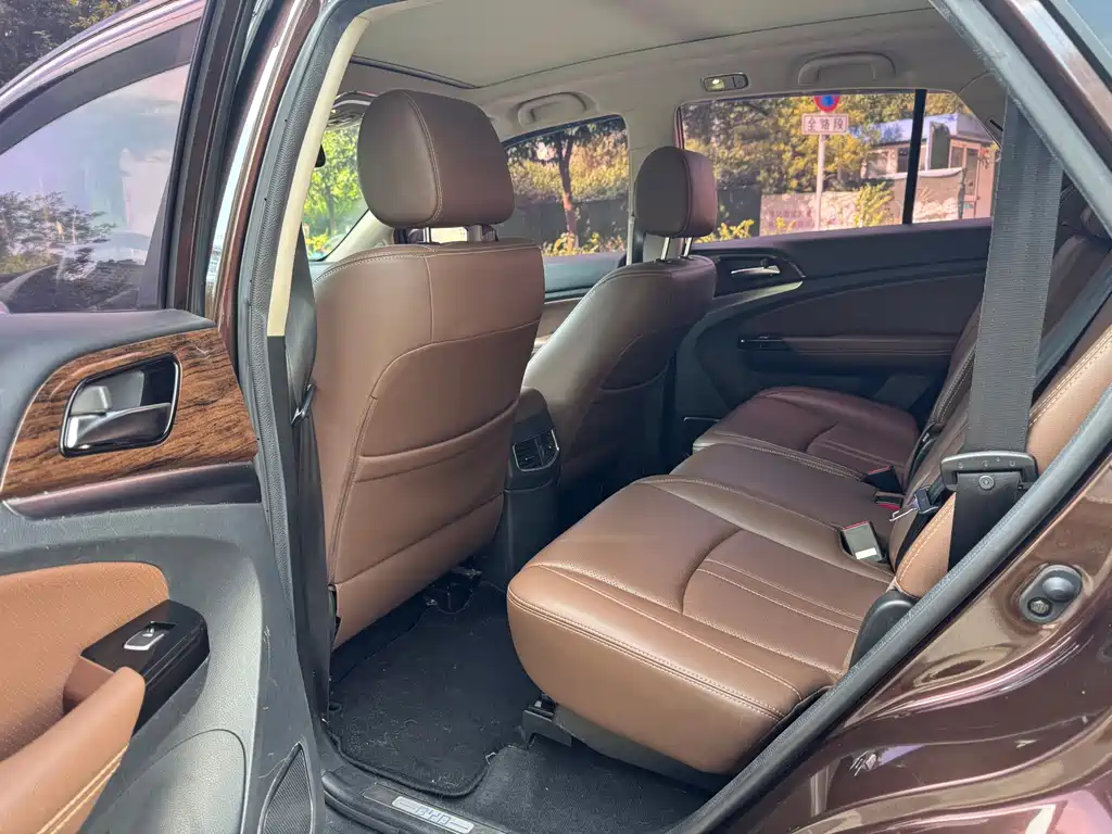BYD S7 — миниатюра 10