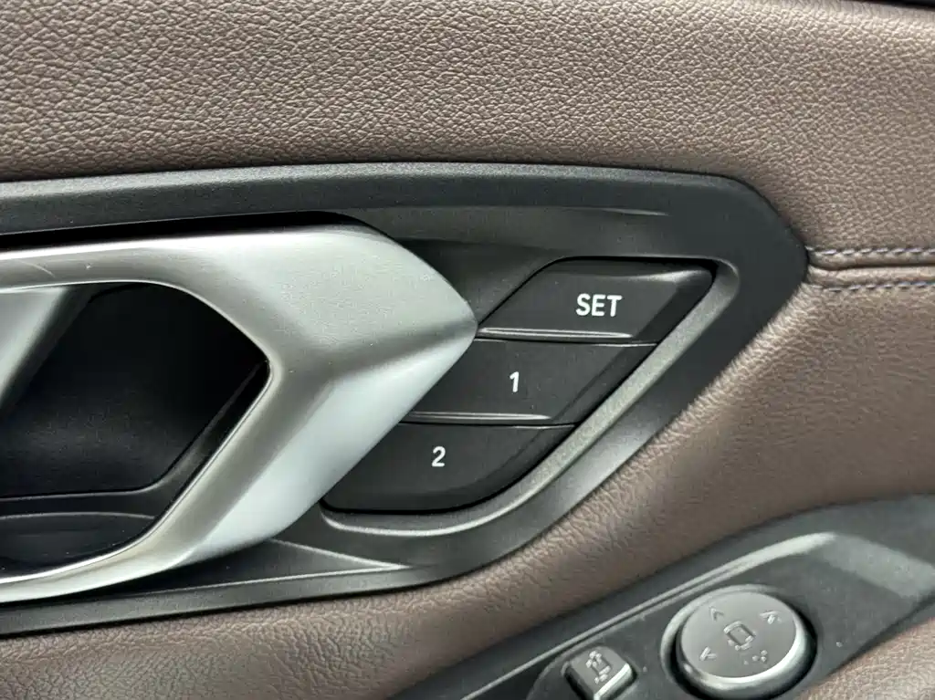 BMW 3 Series — миниатюра 15