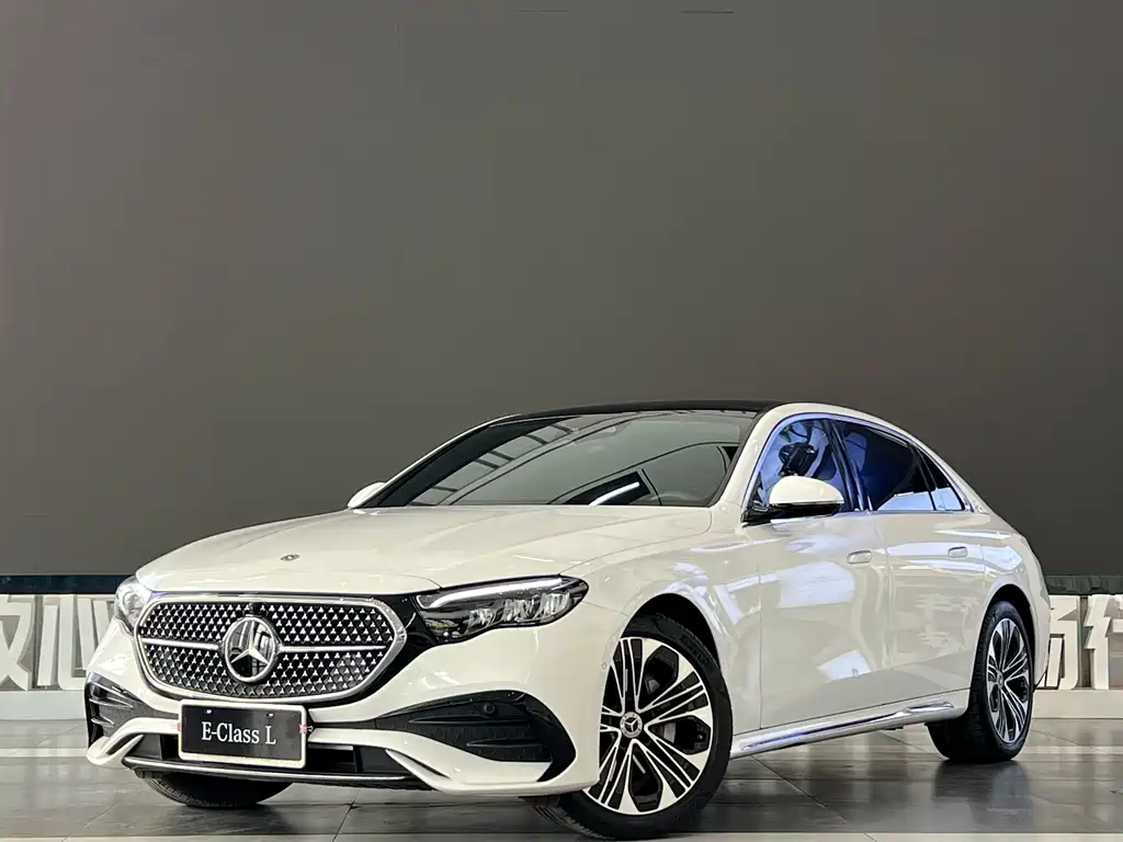 Mercedes-Benz E-Class 2024