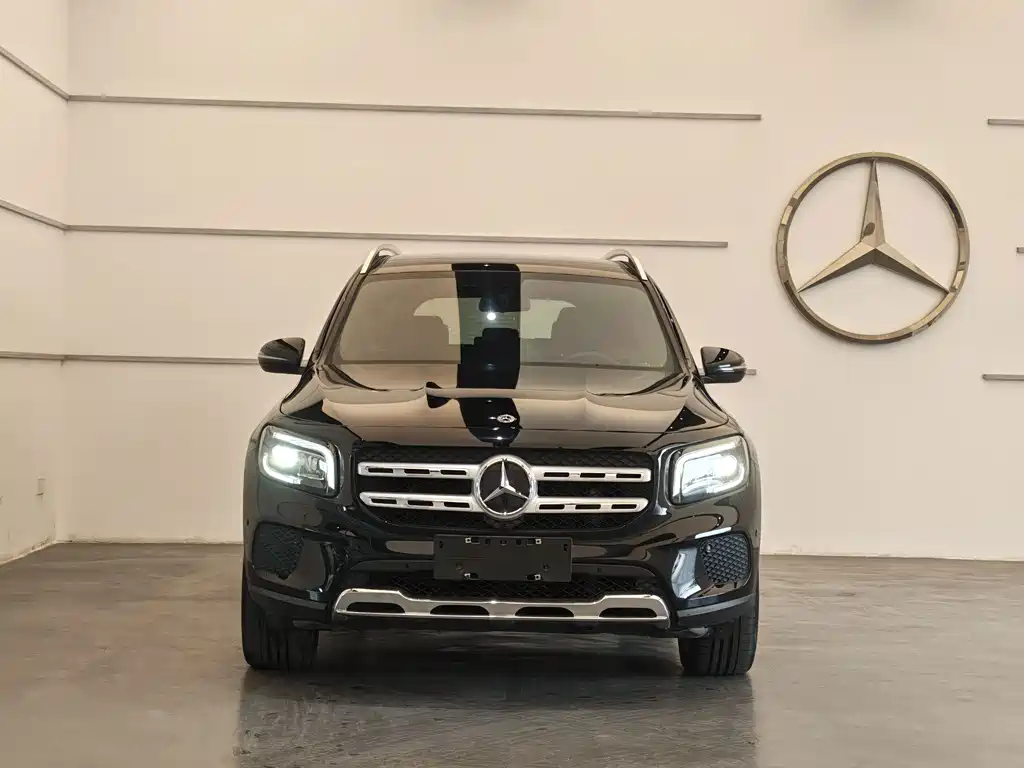 Mercedes-Benz GLB — миниатюра 2