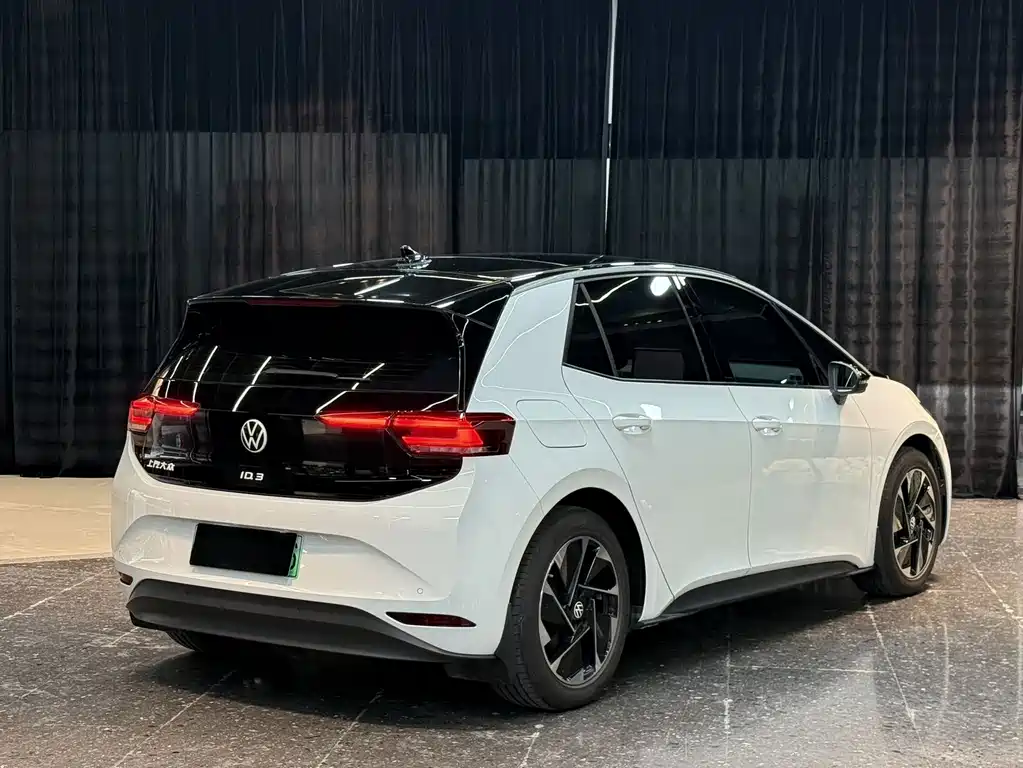 Volkswagen ID.3 — миниатюра 11