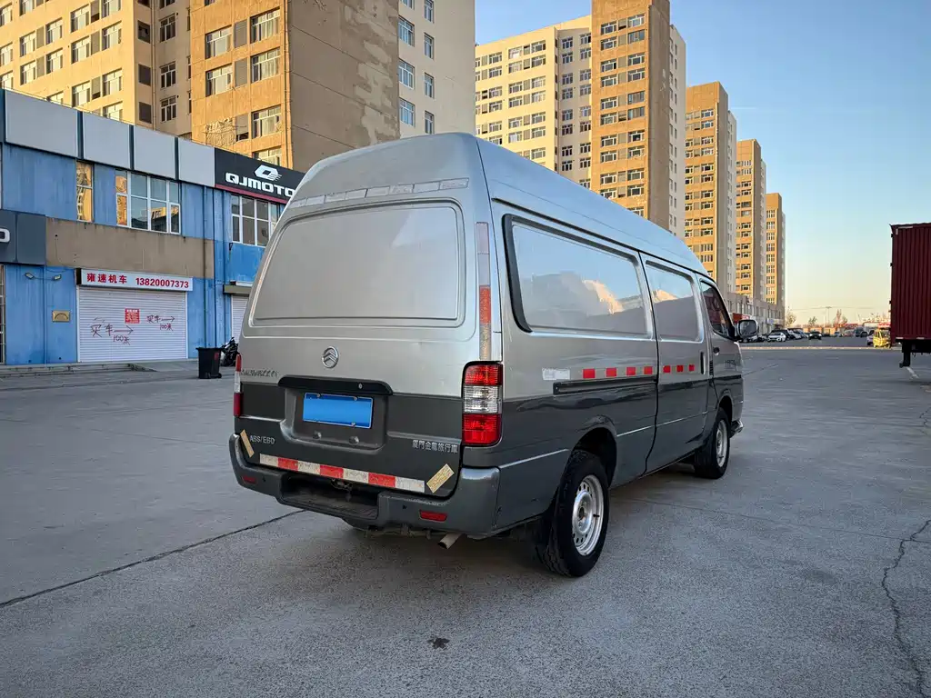 GOLDEN DRAGON SEA LION