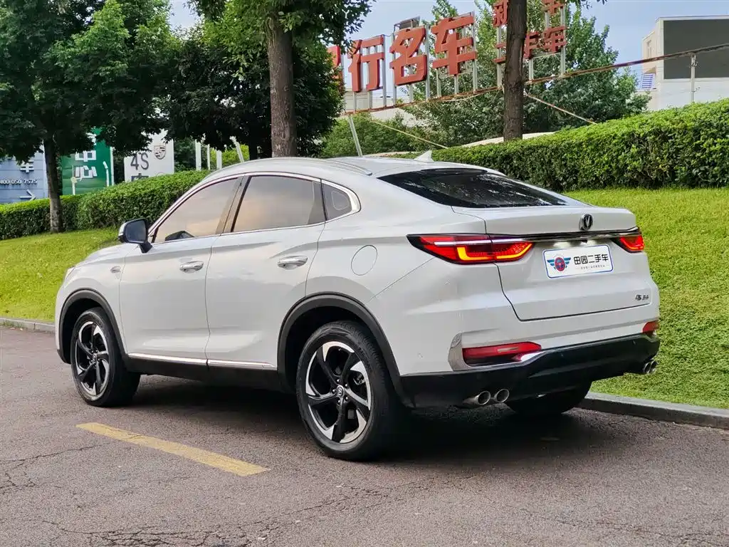 CHANGAN  CS85 COUPE