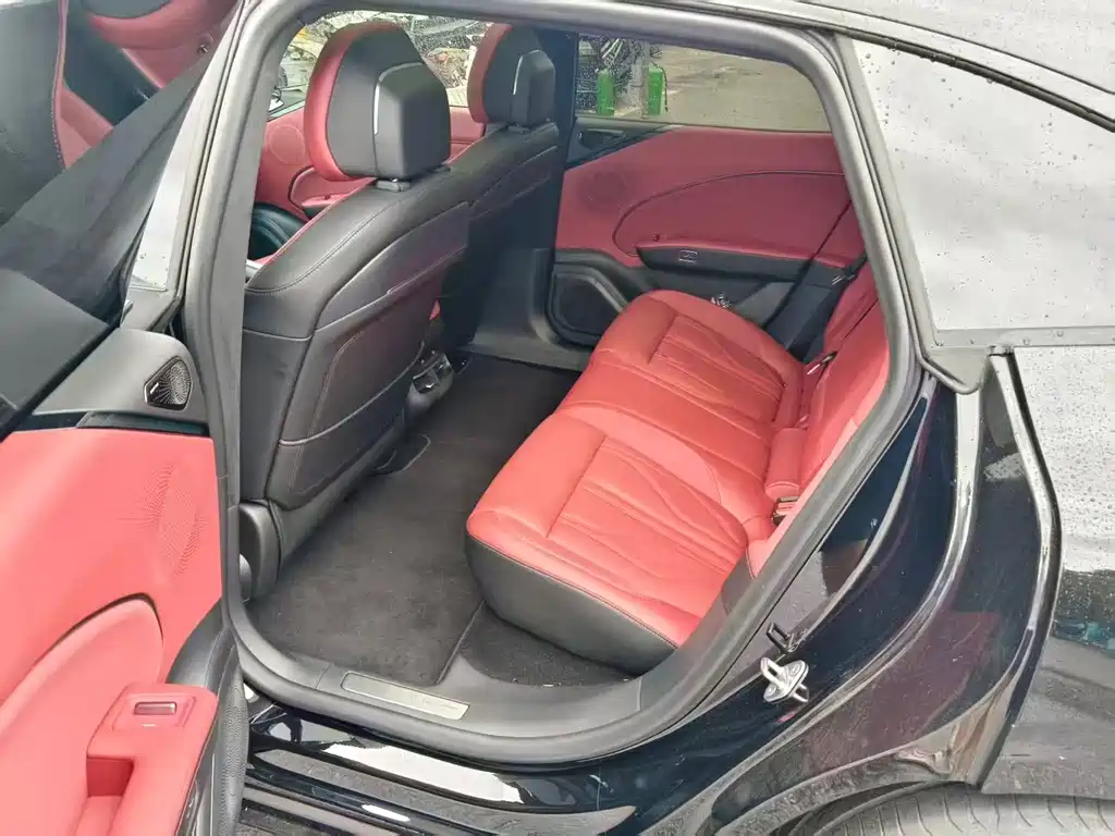 Zeekr 007GT — миниатюра 3