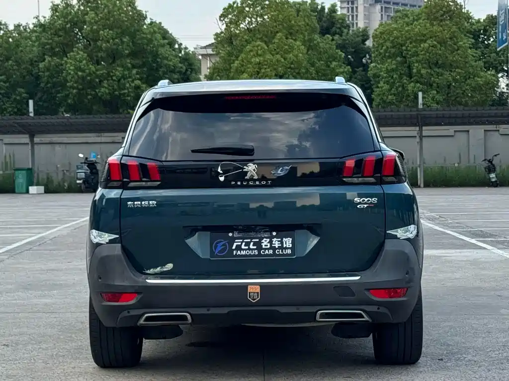 Peugeot 5008 — миниатюра 4