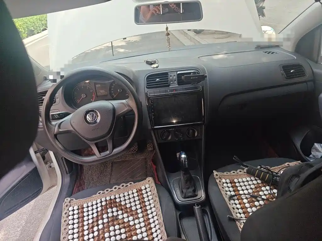 Volkswagen Polo — миниатюра 13