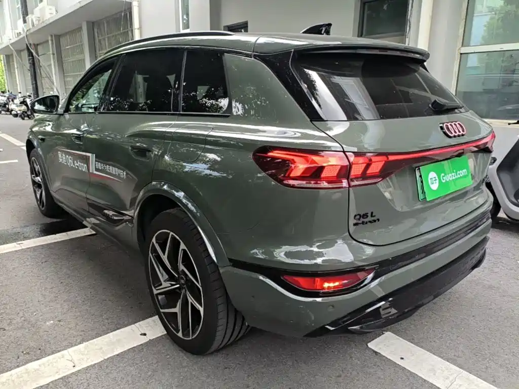 Audi AudiQ6L e-tron — миниатюра 5