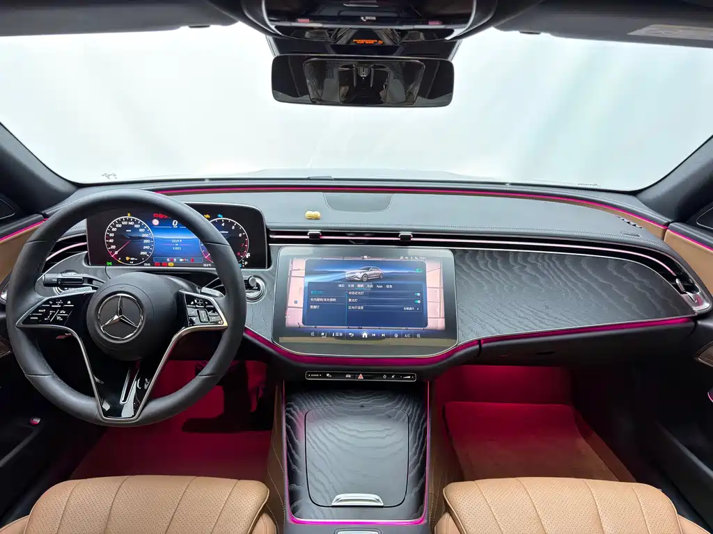 Mercedes-Benz E-Class (Import) — миниатюра 8