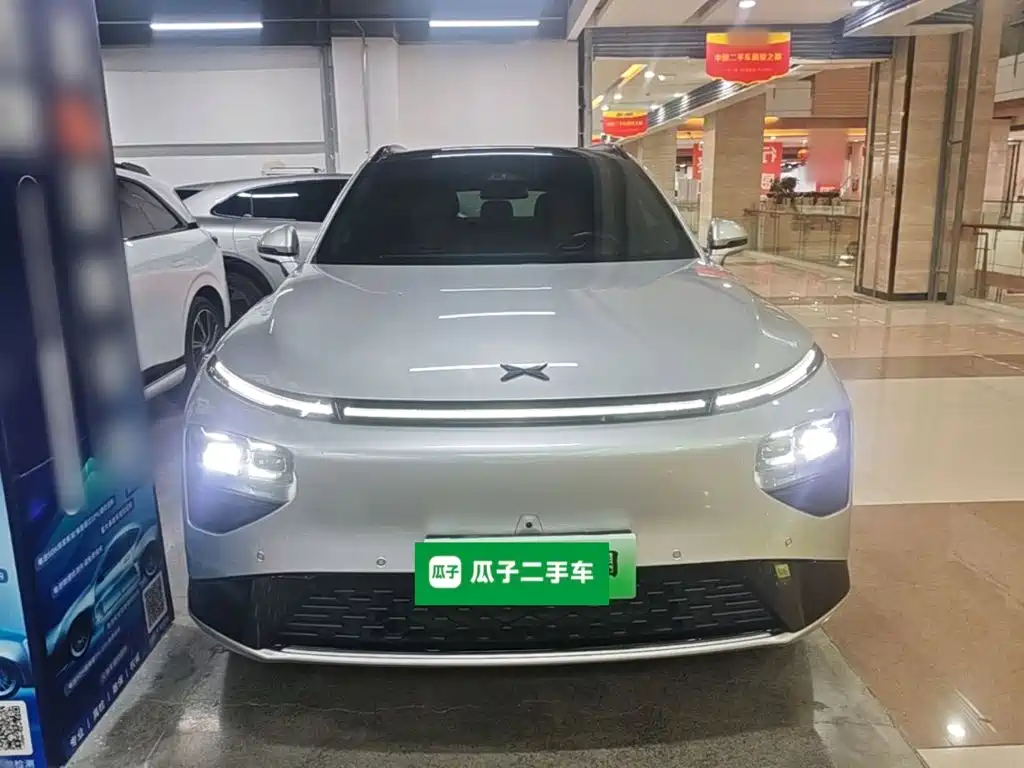 XPeng G9 — миниатюра 3