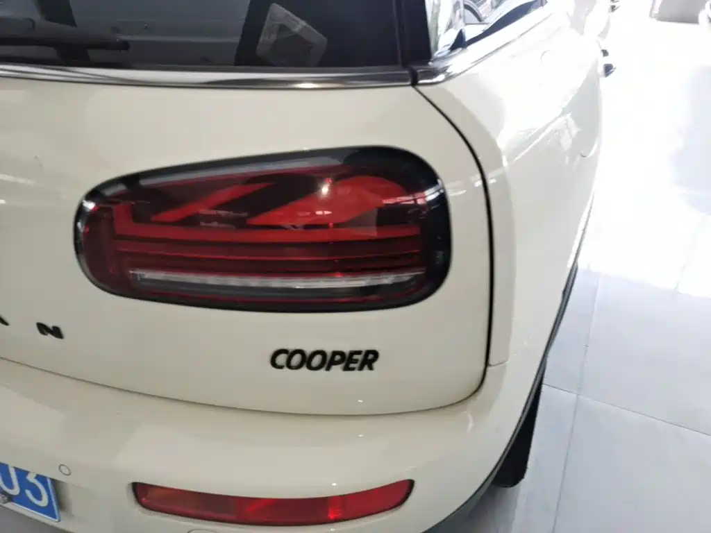 MINI Mini Clubman — миниатюра 24