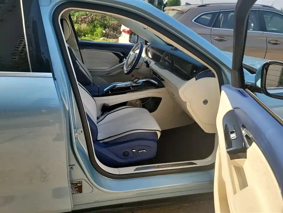 Voyah Free 2021 Luxury
